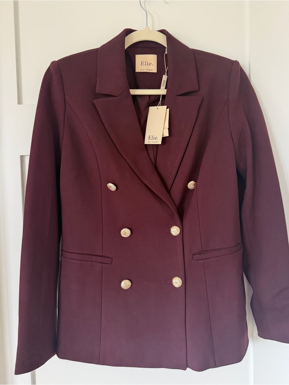 Elie Tahari NWT Burgundy Double Breasted Gold Button Blazer SP
